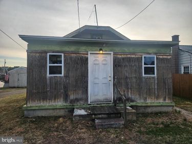 835 CONESTOGA AVENUE, MANHEIM, PA 17545