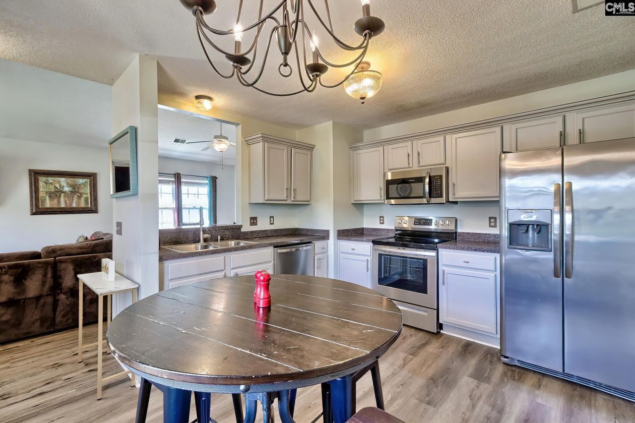 205 Twin Oaks Lane Photo 13