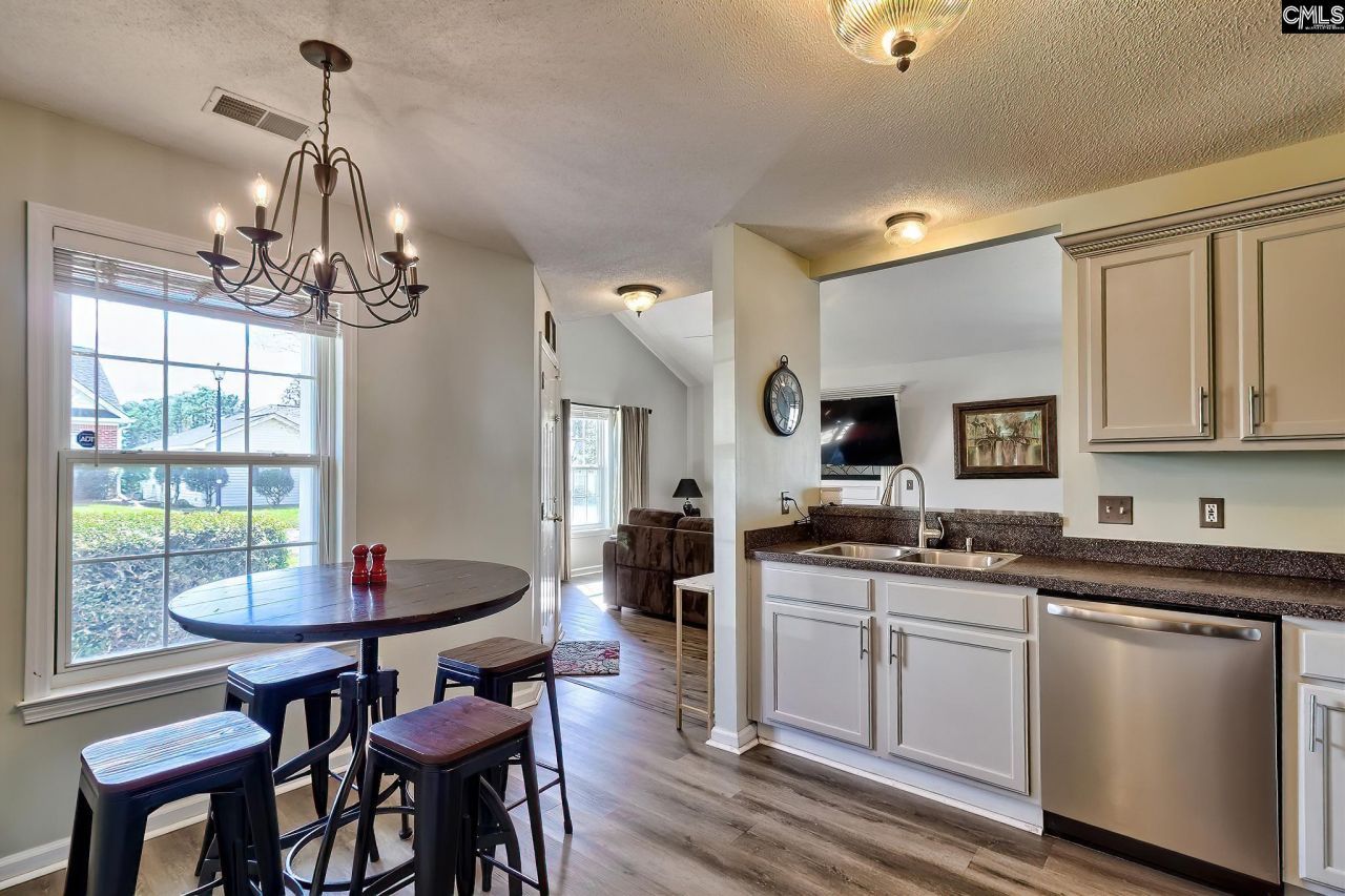 205 Twin Oaks Lane Photo 14