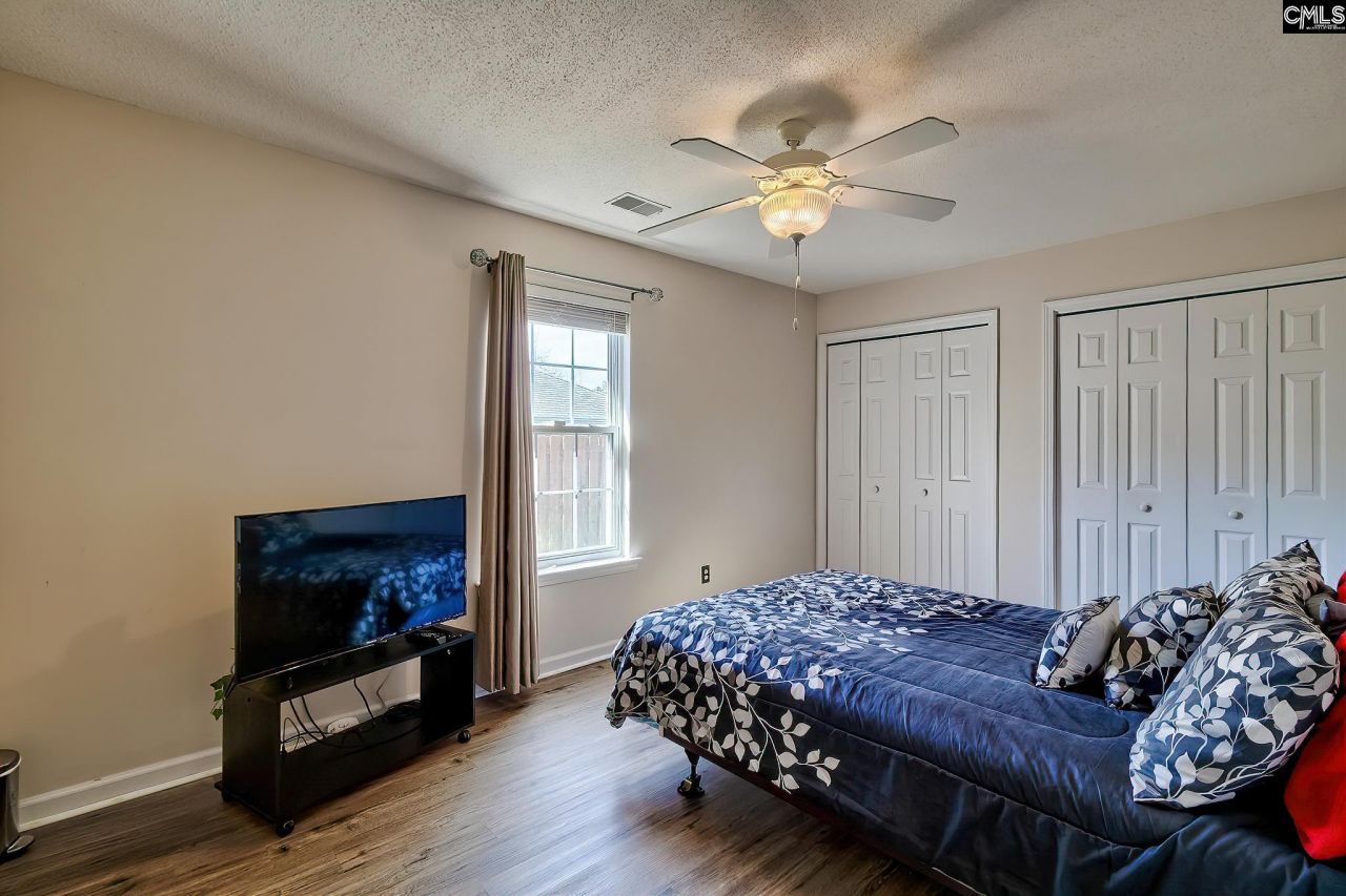 205 Twin Oaks Lane Photo 17