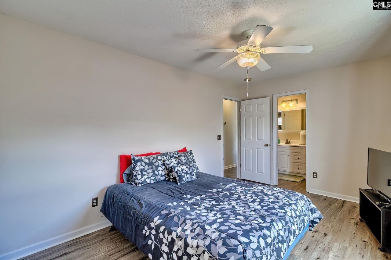 205 Twin Oaks Lane Photo 19