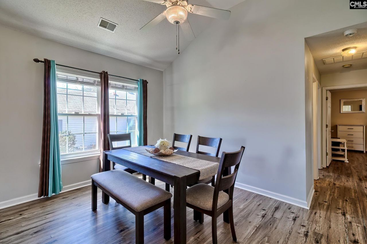 205 Twin Oaks Lane Photo 9