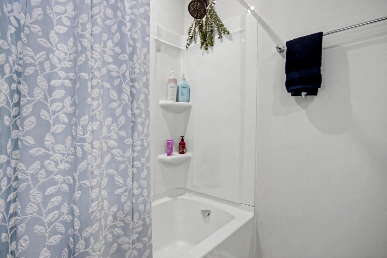 608 Montenegro Way Photo 27