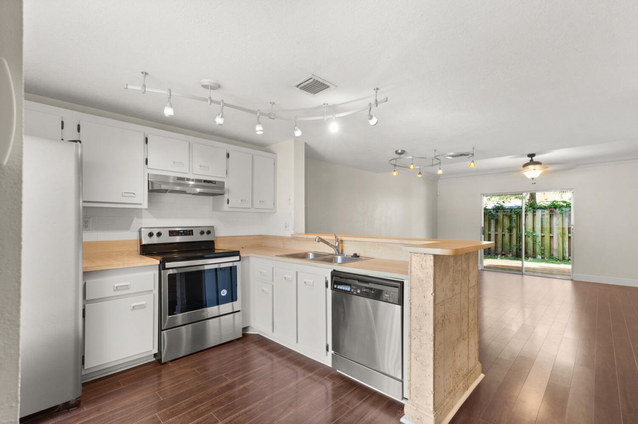 2521 NE 15th Street, Pompano Beach, FL 33062 Photo