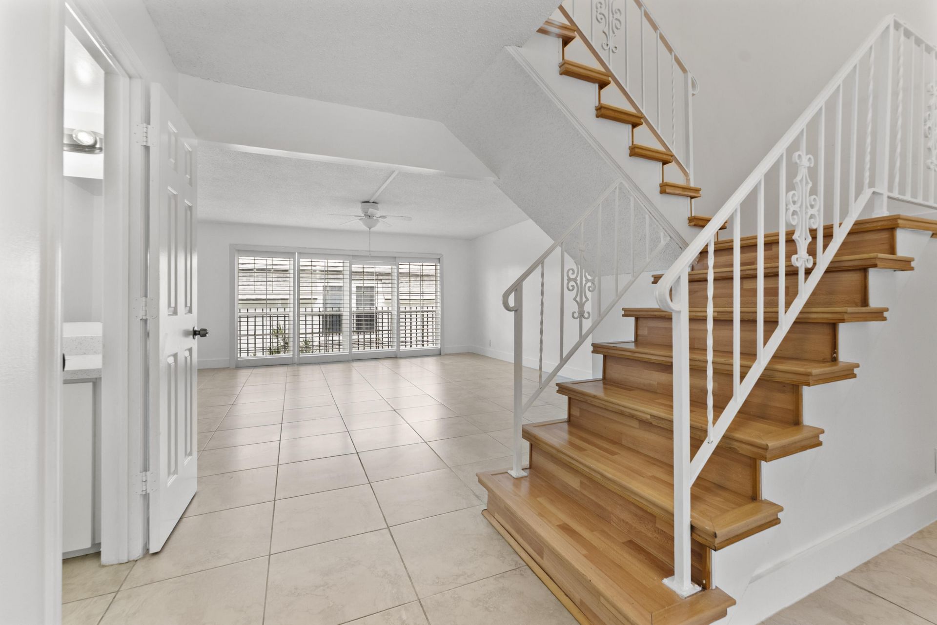 1194 Hillsboro Mile, Unit 72, Hillsboro Beach, FL 33062 Photo