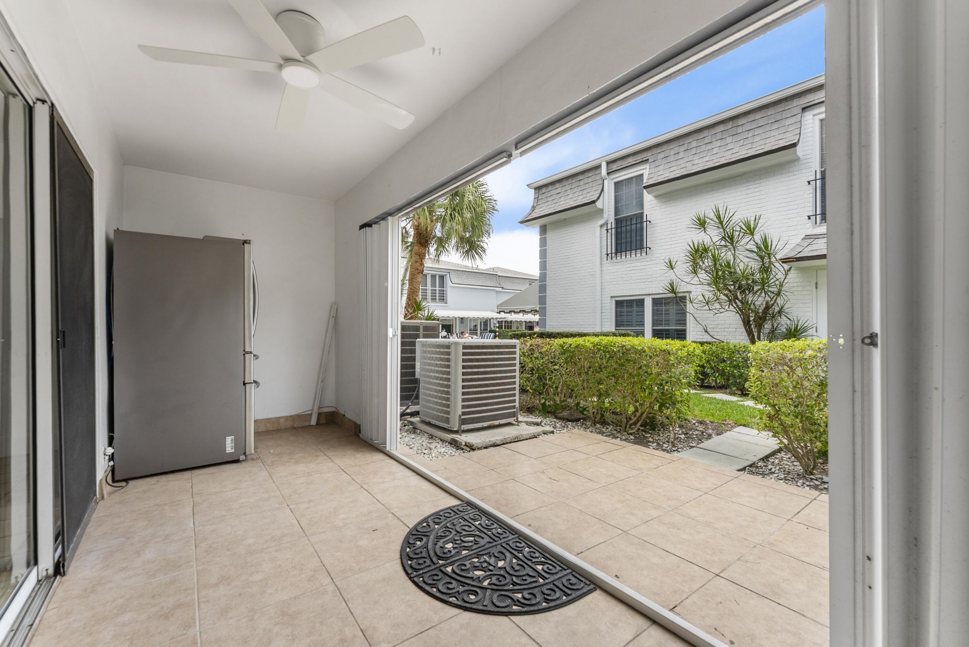 1194 Hillsboro Mile, Unit 72, Hillsboro Beach, FL 33062 Photo