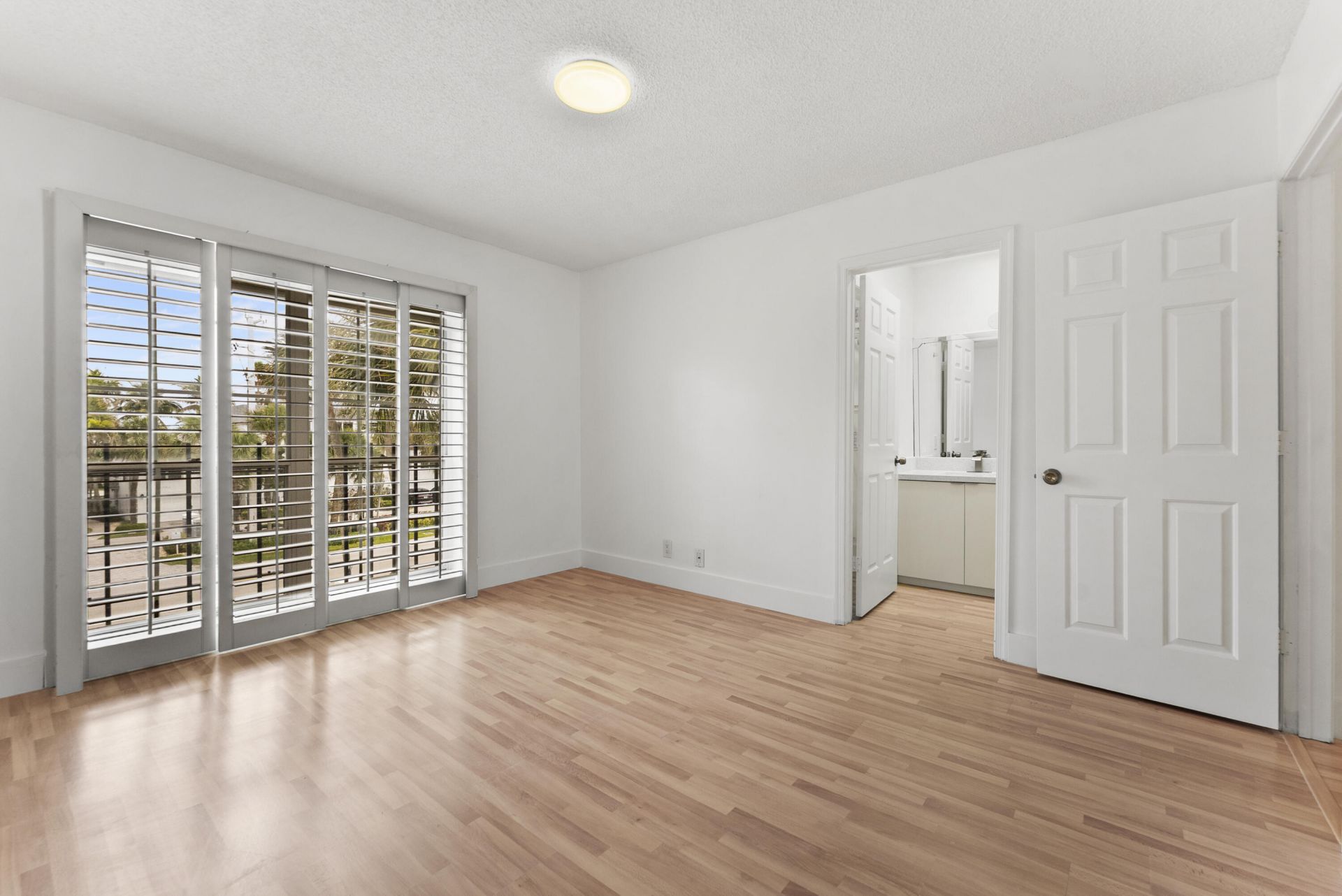 1194 Hillsboro Mile, Unit 72, Hillsboro Beach, FL 33062 Photo