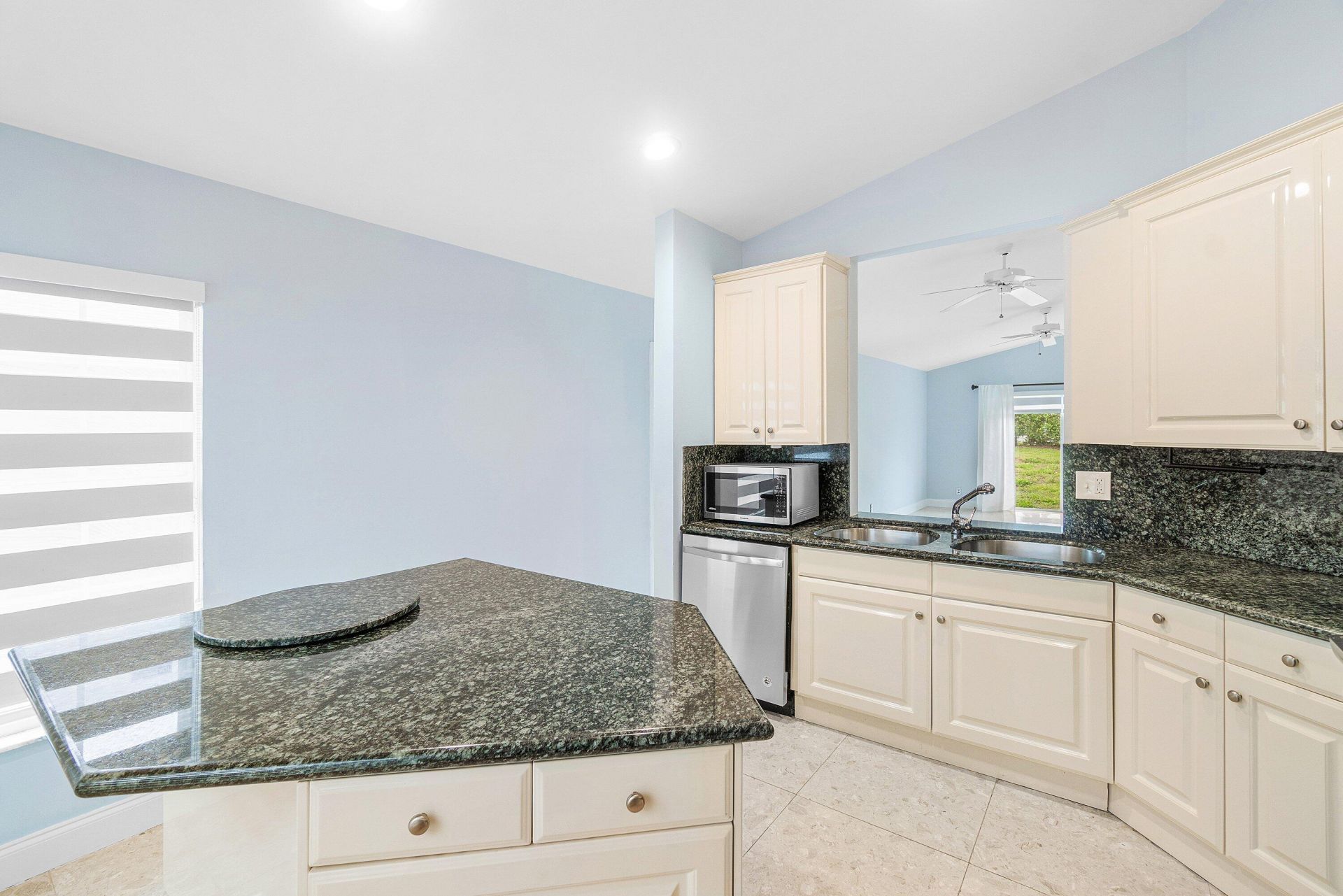 5713 Boynton Bay Circle, Boynton Beach, FL 33437 Photo