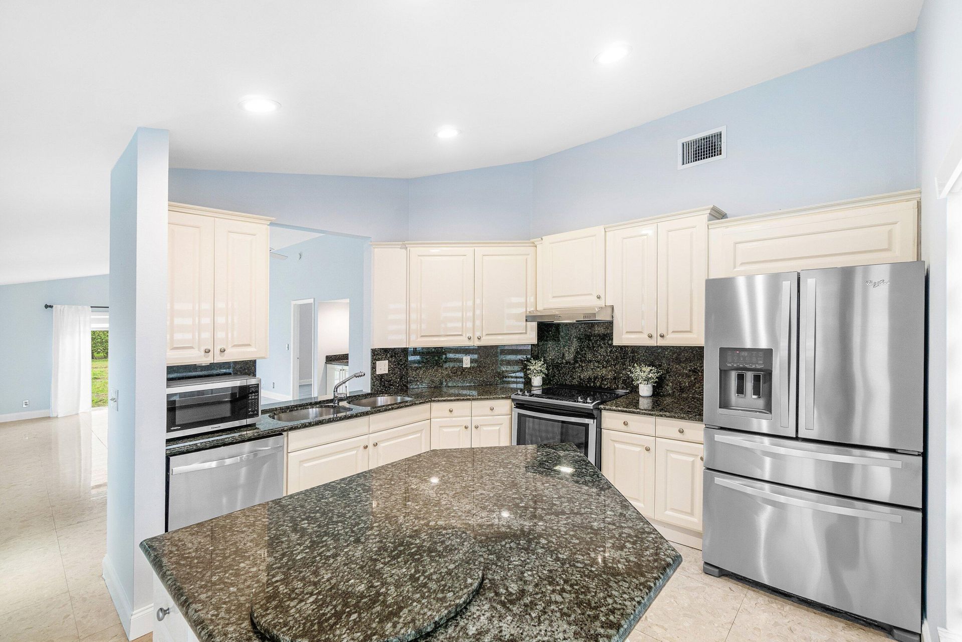 5713 Boynton Bay Circle, Boynton Beach, FL 33437 Photo