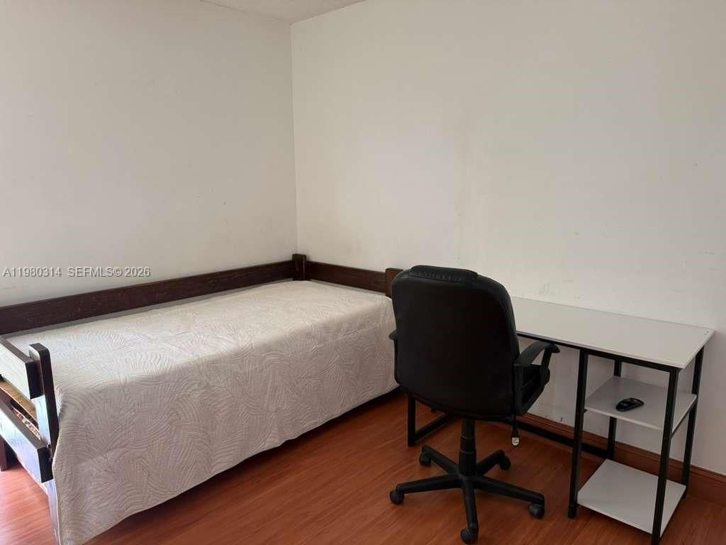 17011 N Bay Rd , Unit 709, Sunny Isles Beach, FL 33160 Photo