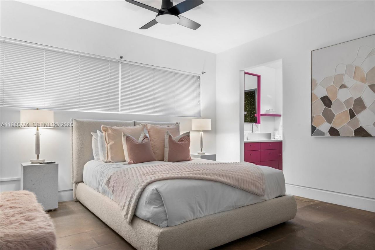 1606 S Bayshore Dr , Miami, FL 33133 Photo