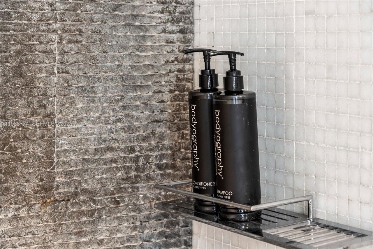 1606 S Bayshore Dr , Miami, FL 33133 Photo