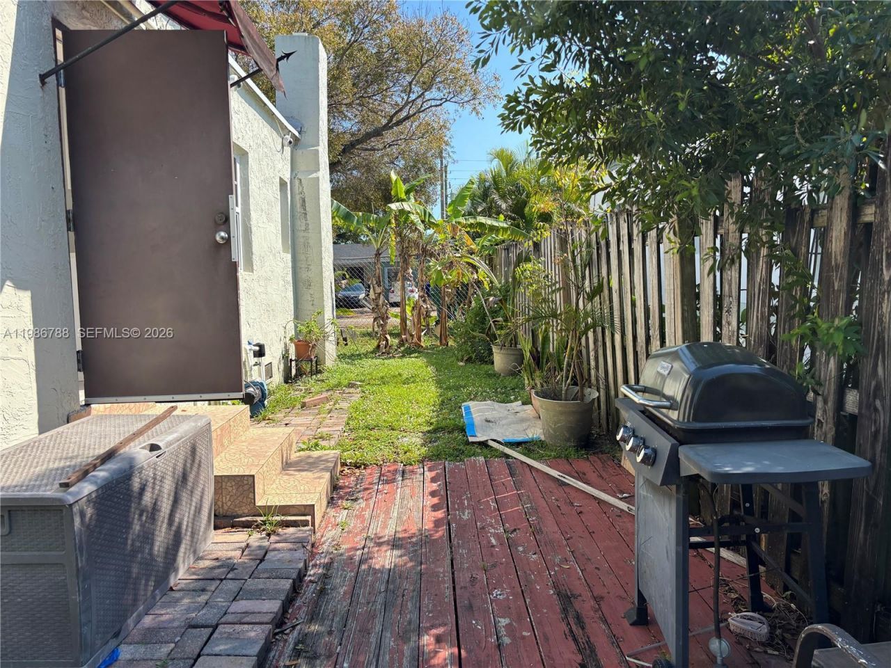 521 NW 48th St, Miami, FL 33127 Photo