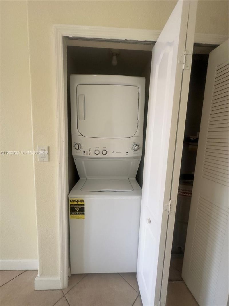 1662 SE 27th Dr, Unit 209, Homestead, FL 33035 Photo