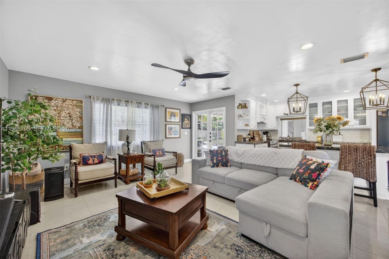 15000 SW 45th Ln, Miami, FL 33185 Photo