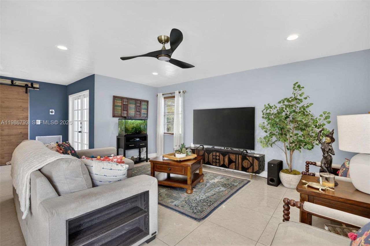 15000 SW 45th Ln, Miami, FL 33185 Photo