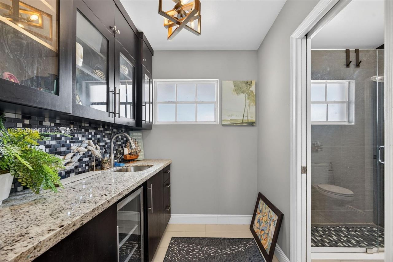 15000 SW 45th Ln, Miami, FL 33185 Photo