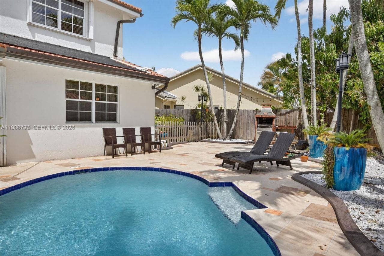 15000 SW 45th Ln, Miami, FL 33185 Photo