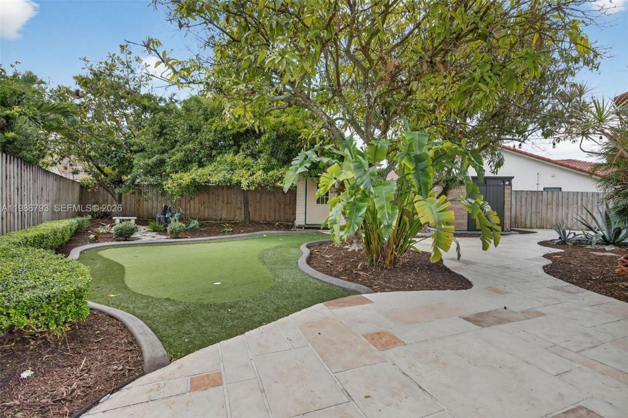 15000 SW 45th Ln, Miami, FL 33185 Photo