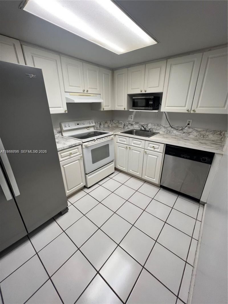 8307 SW 142nd Ave, Unit F105, Miami, FL 33183 Photo