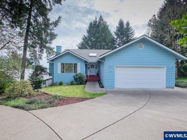 1075 NW Charlemagne Pl, Corvallis, OR 97330