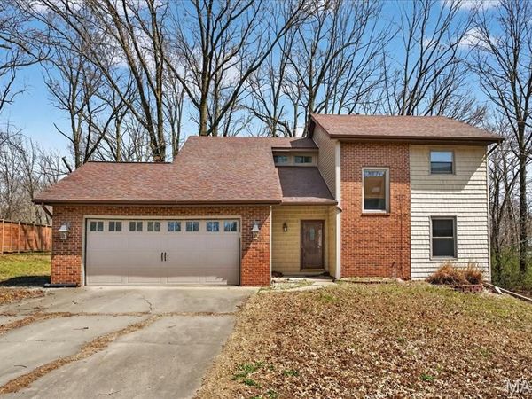 532 Taake Lane, Troy, IL 62294