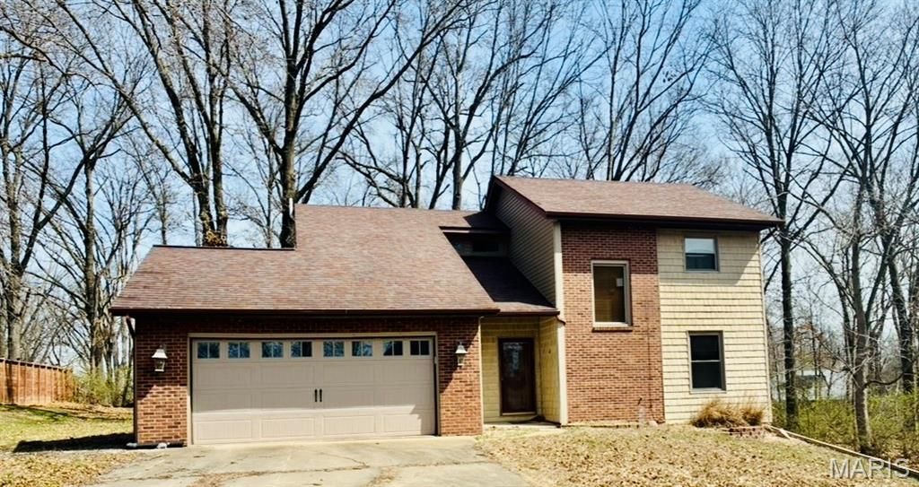 532 Taake Lane , Troy, IL 62294 Main Photo