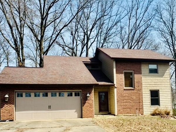 532 Taake Lane , Troy, IL 62294