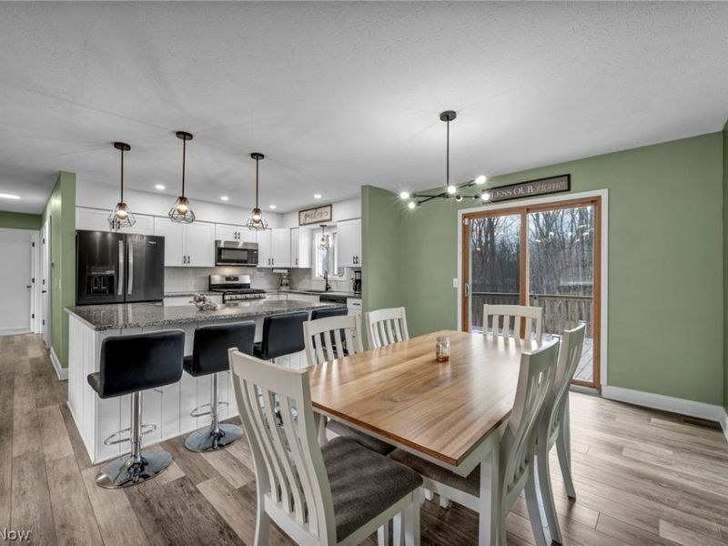 692 Zeletta Drive , Akron, OH 44319 Photo 10