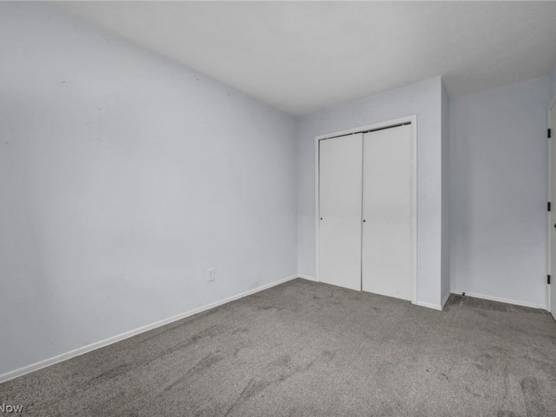 692 Zeletta Drive , Akron, OH 44319 Photo 23