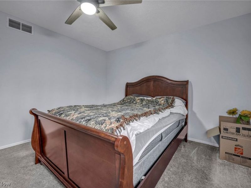 692 Zeletta Drive , Akron, OH 44319 Photo 26