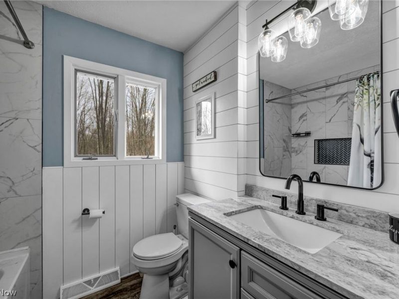 692 Zeletta Drive , Akron, OH 44319 Photo 28