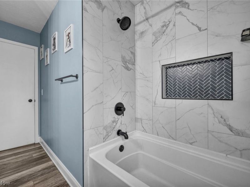 692 Zeletta Drive , Akron, OH 44319 Photo 29