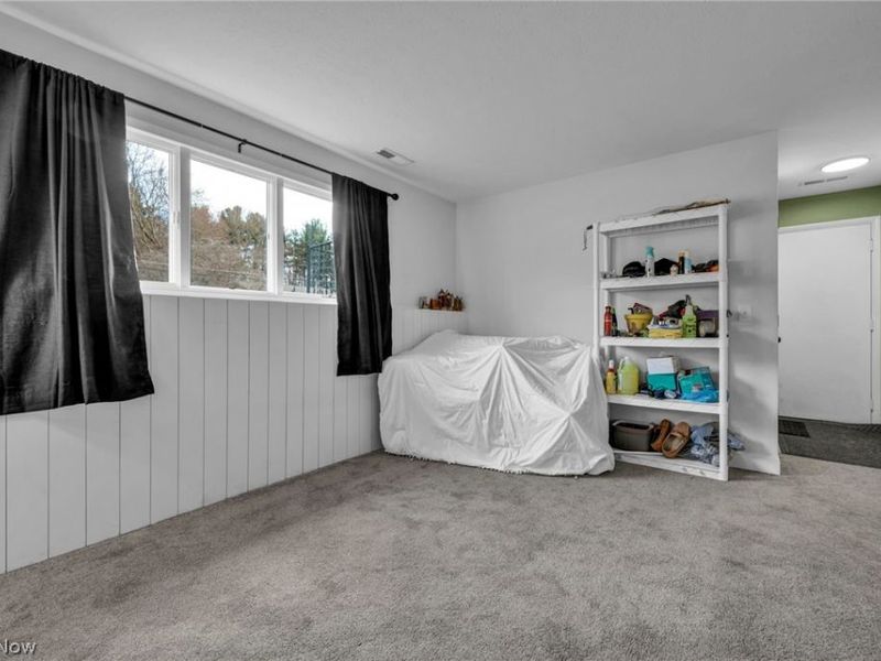 692 Zeletta Drive , Akron, OH 44319 Photo 33