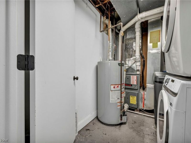 692 Zeletta Drive , Akron, OH 44319 Photo 38