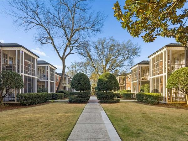 55 Delmont Drive NE, Unit C4, Atlanta, GA 30305