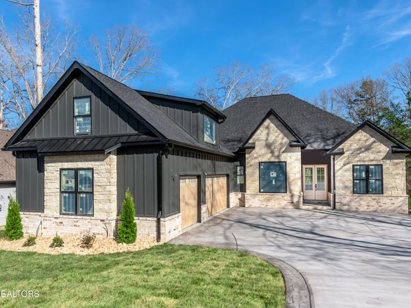 207 Ottawa Place, Loudon, TN 37774