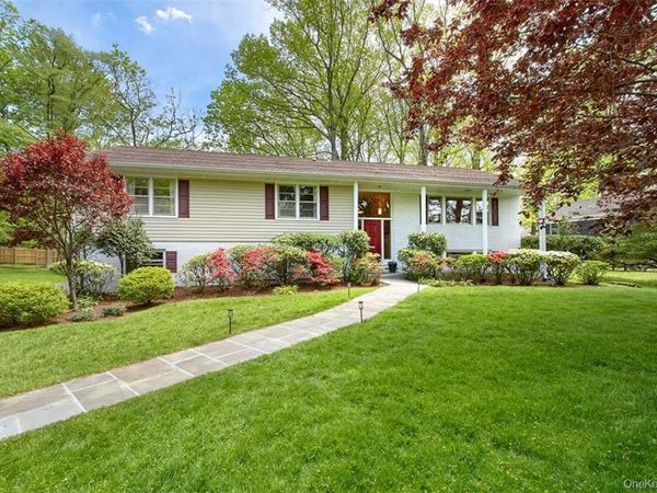 21 Douglas Circle, Rye, NY 10580