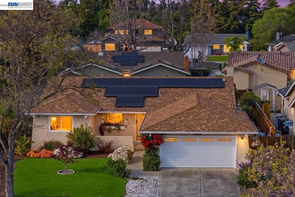 35290 Farnham Dr, Newark, CA 94560 Main Photo