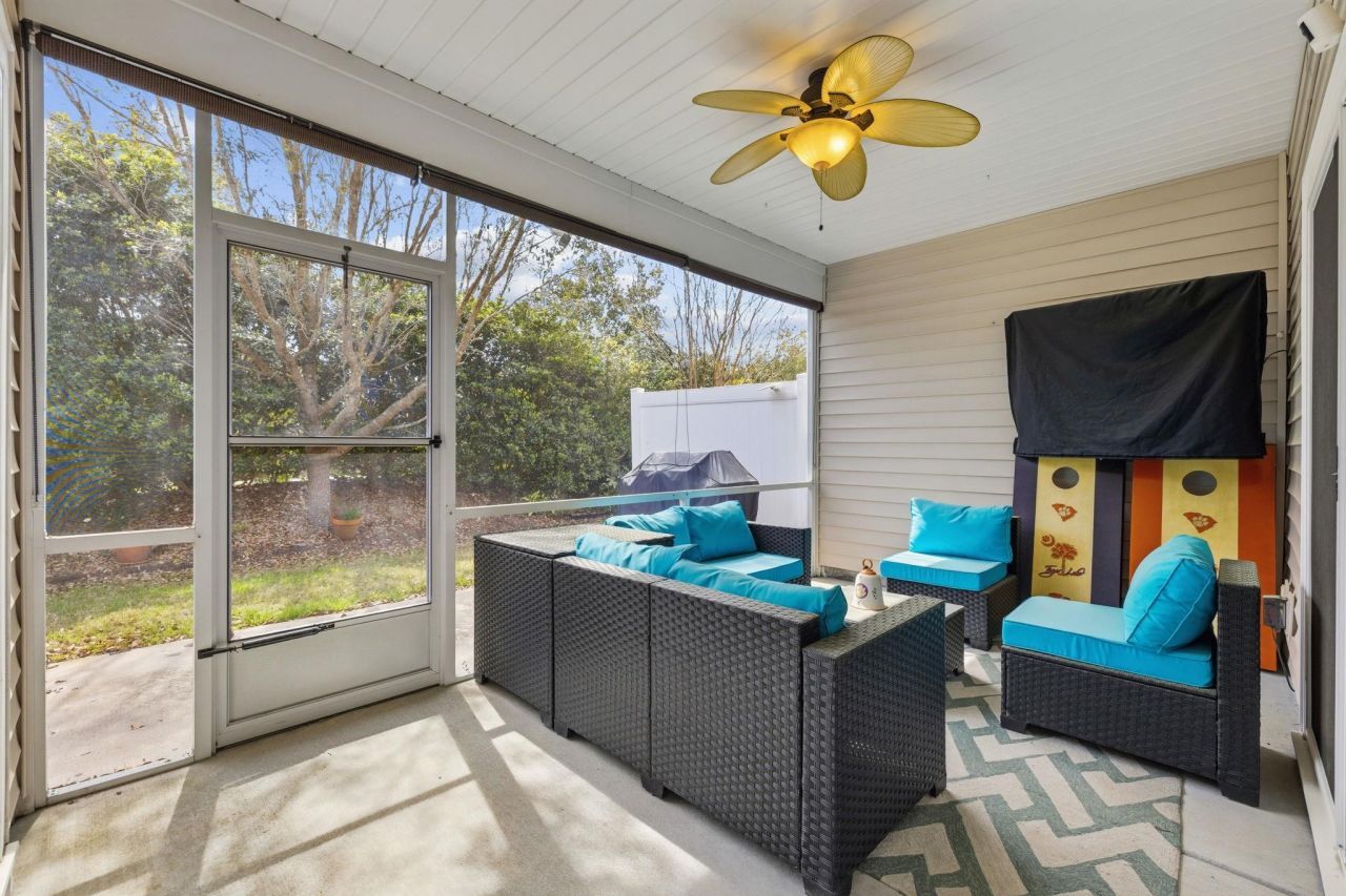 136 Parmelee Dr. Photo 35