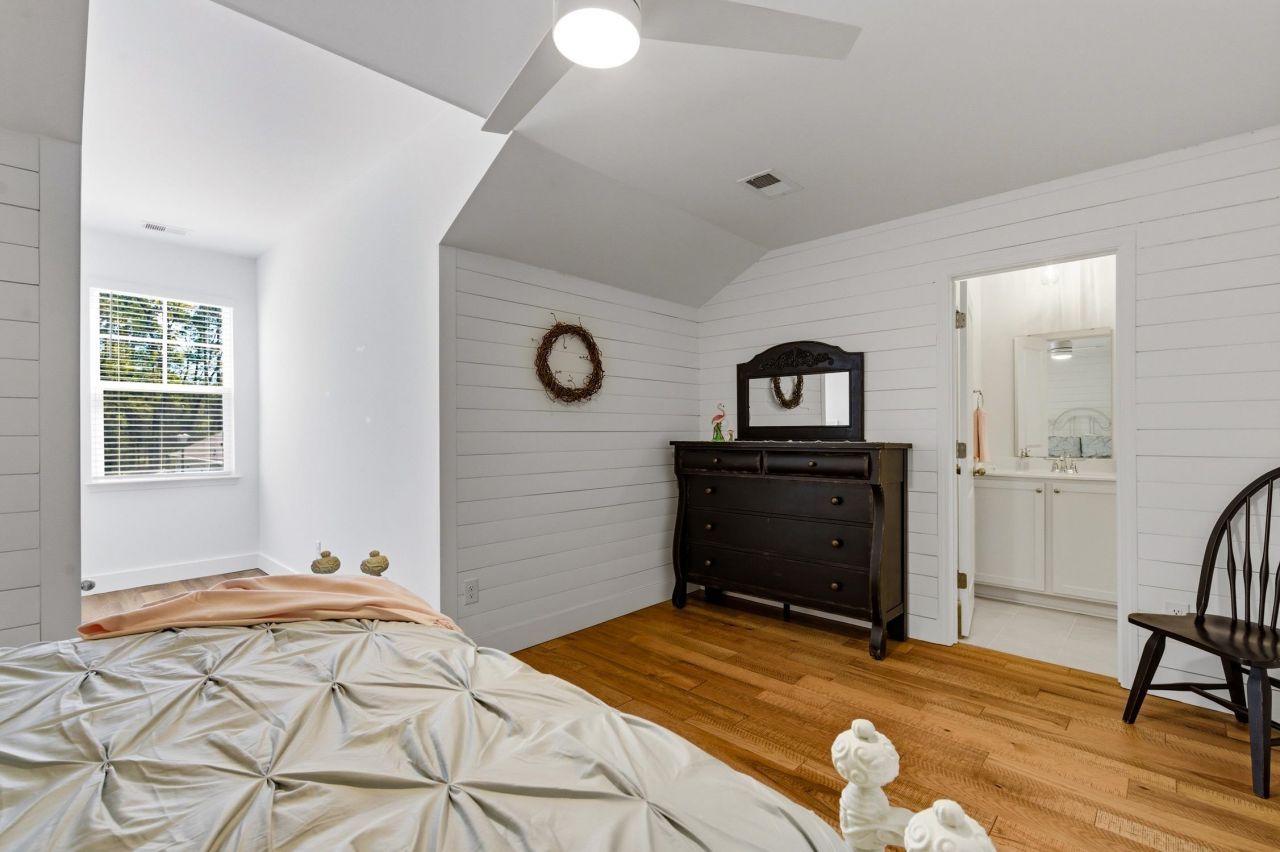 112 Vineyard Place Photo 25