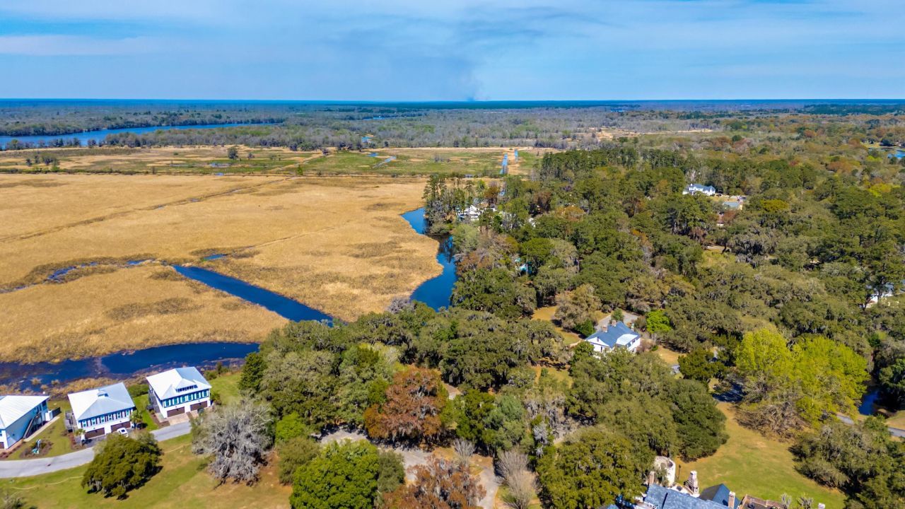 112 Vineyard Place Photo 32