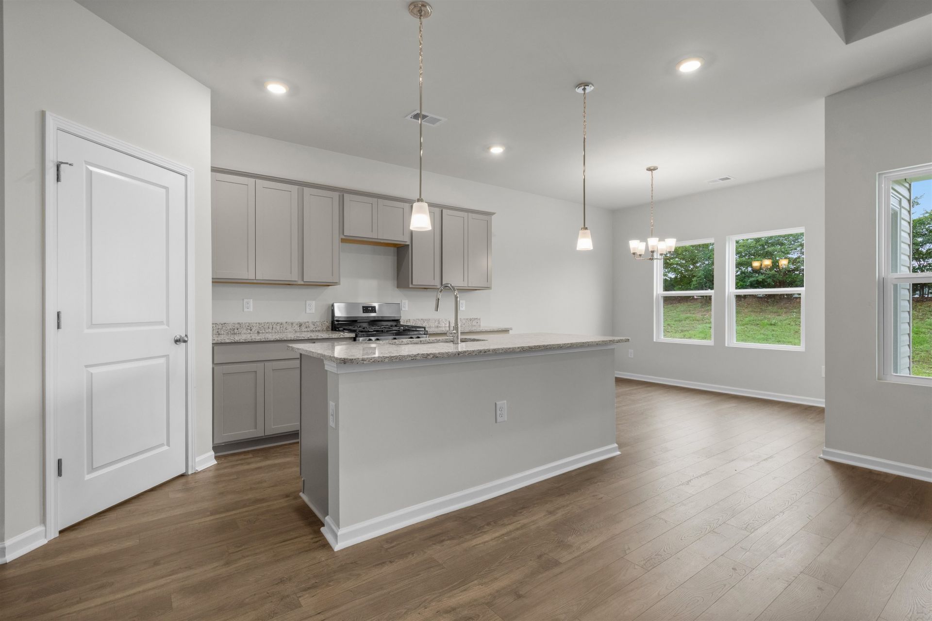 2915 Spain Ln. Photo 13