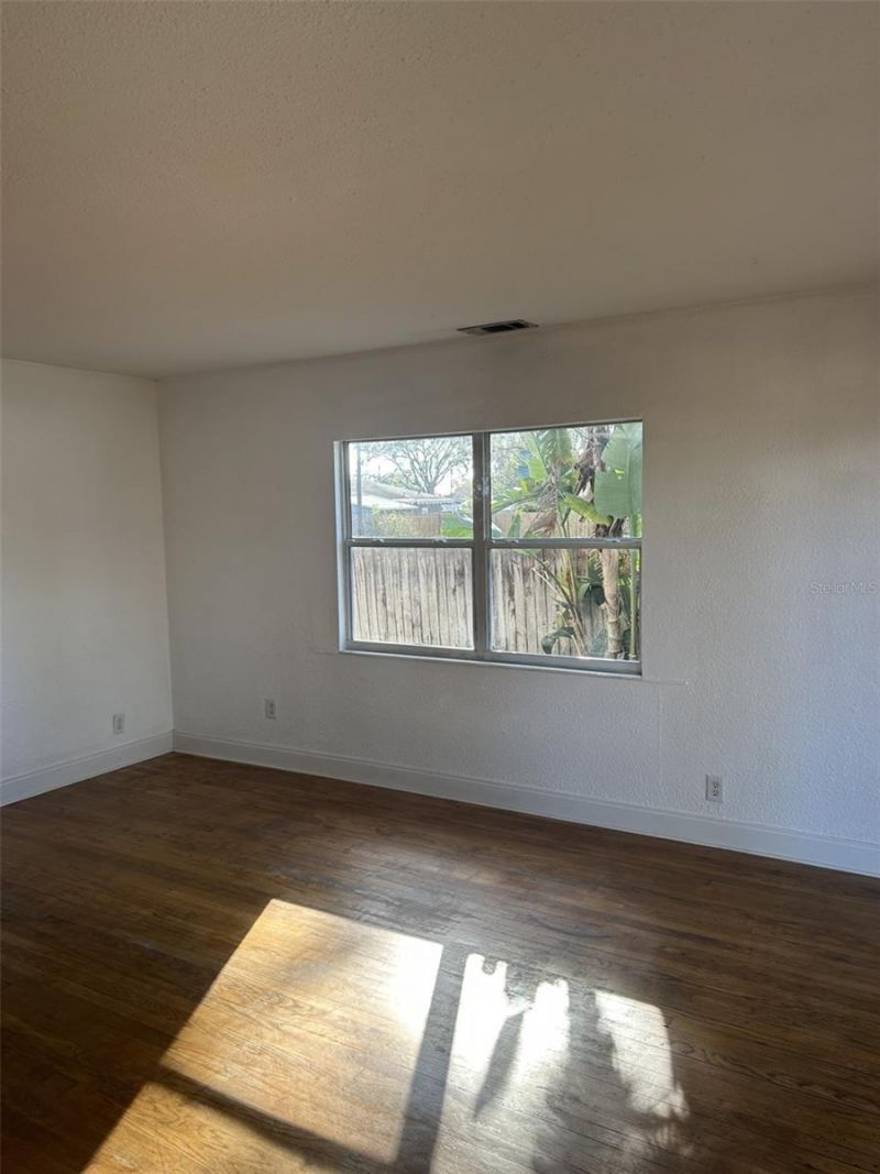 5038 37th Avenue N, Saint Petersburg, FL 33710 Photo