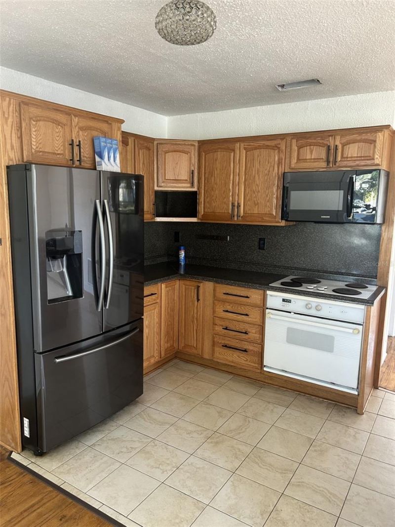 5038 37th Avenue N, Saint Petersburg, FL 33710 Photo