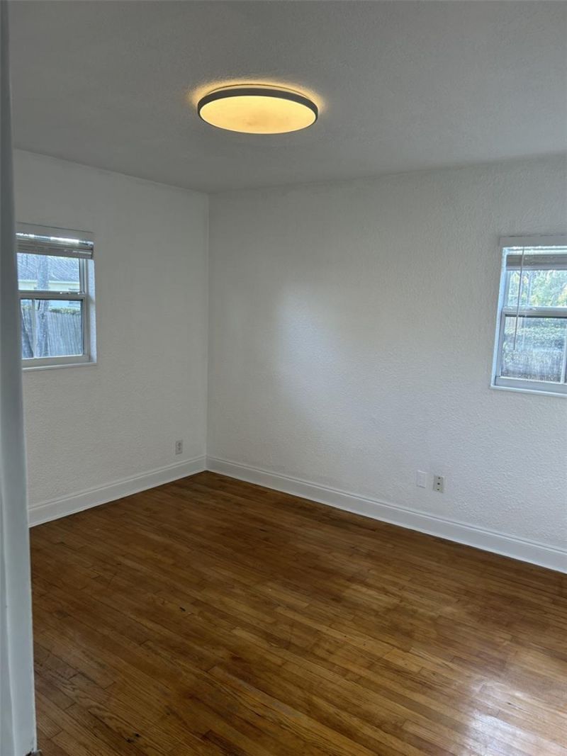 5038 37th Avenue N, Saint Petersburg, FL 33710 Photo