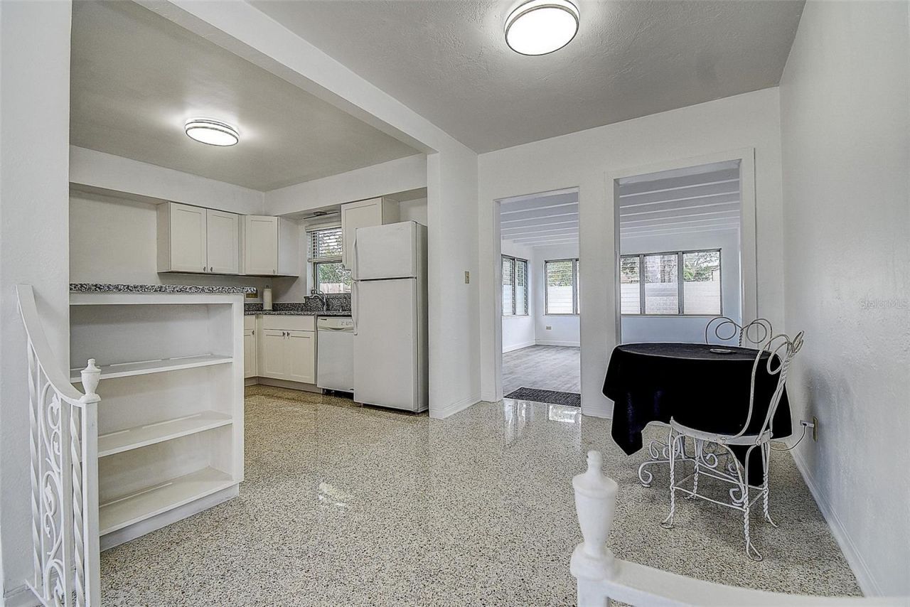 5236 32nd Terrace N, Saint Petersburg, FL 33710 Photo