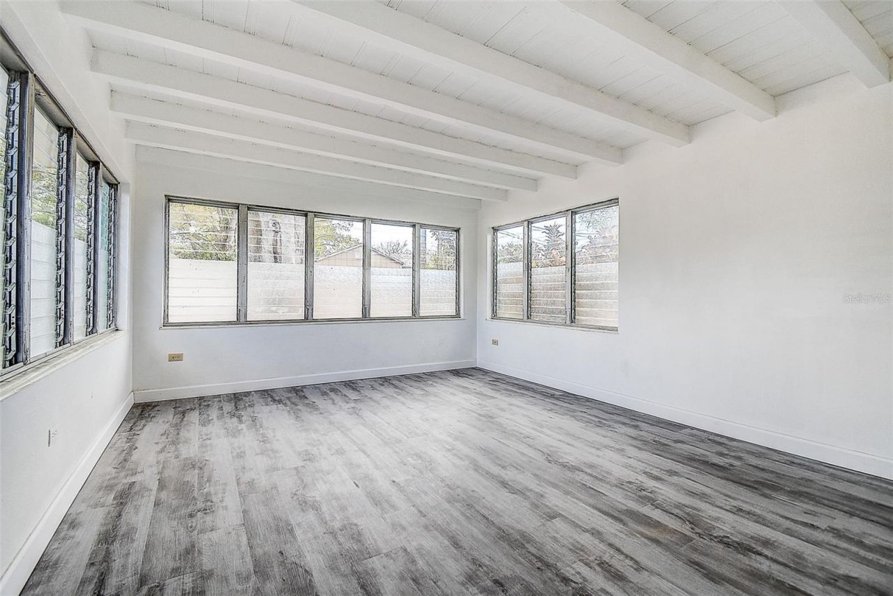 5236 32nd Terrace N, Saint Petersburg, FL 33710 Photo