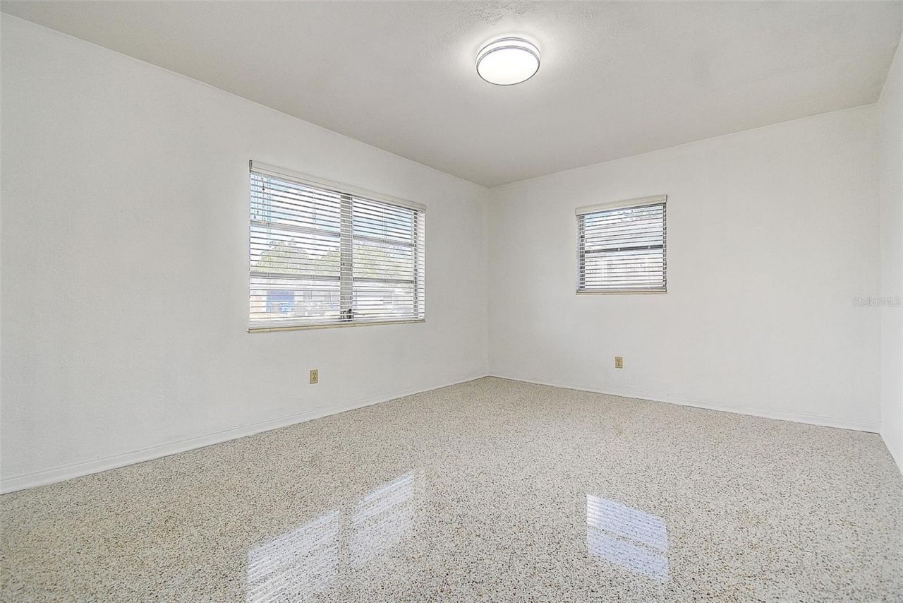 5236 32nd Terrace N, Saint Petersburg, FL 33710 Photo