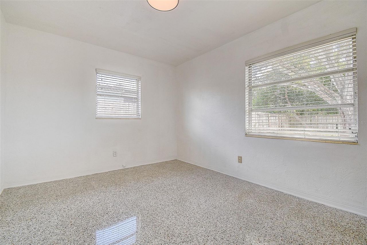 5236 32nd Terrace N, Saint Petersburg, FL 33710 Photo